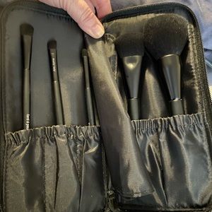 Mary Kay makeup brush kit